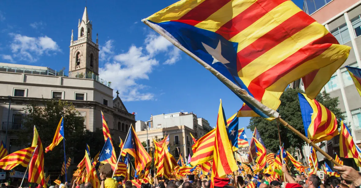 Španělsko má problém s parlamentní demokracií