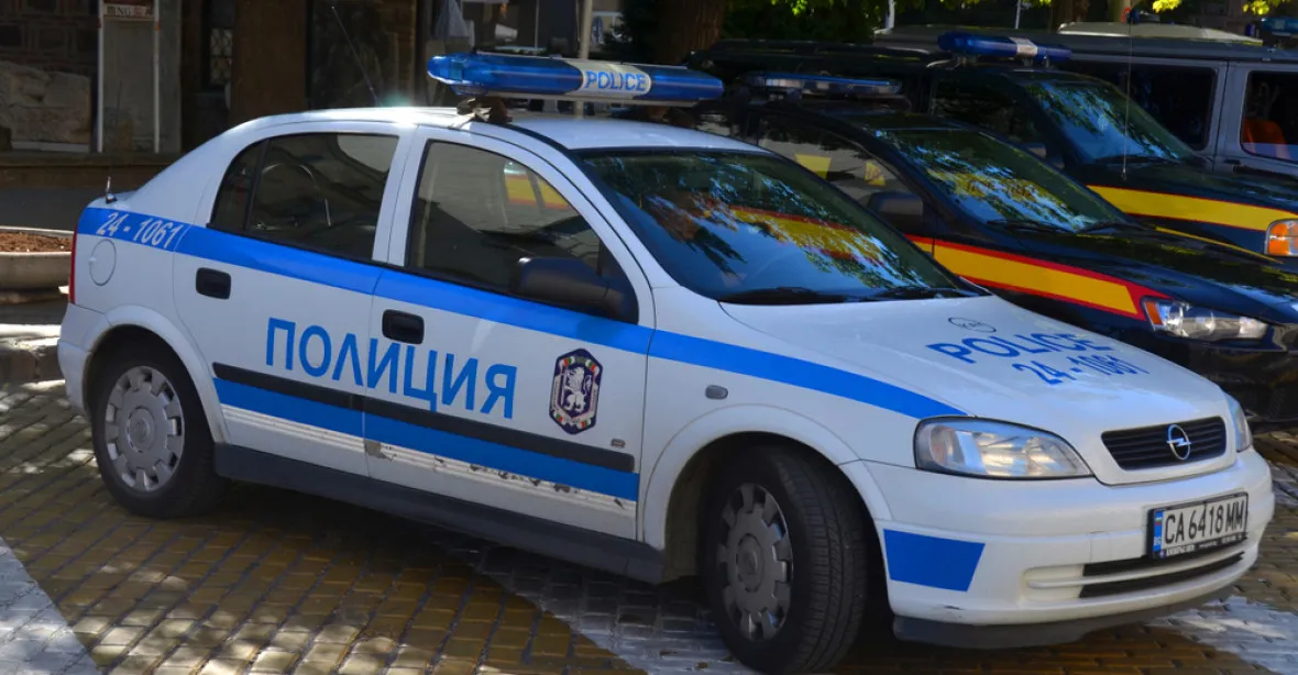 Na bulharské dálnici se převrátil autobus. Nejméně deset lidí zemřelo