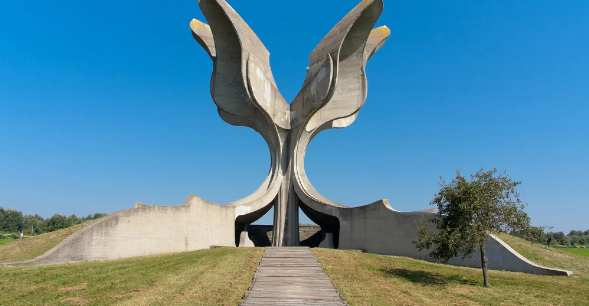 Chorvati si připomněli oběti lágru Jasenovac. Srbové a židé pietu bojkotovali