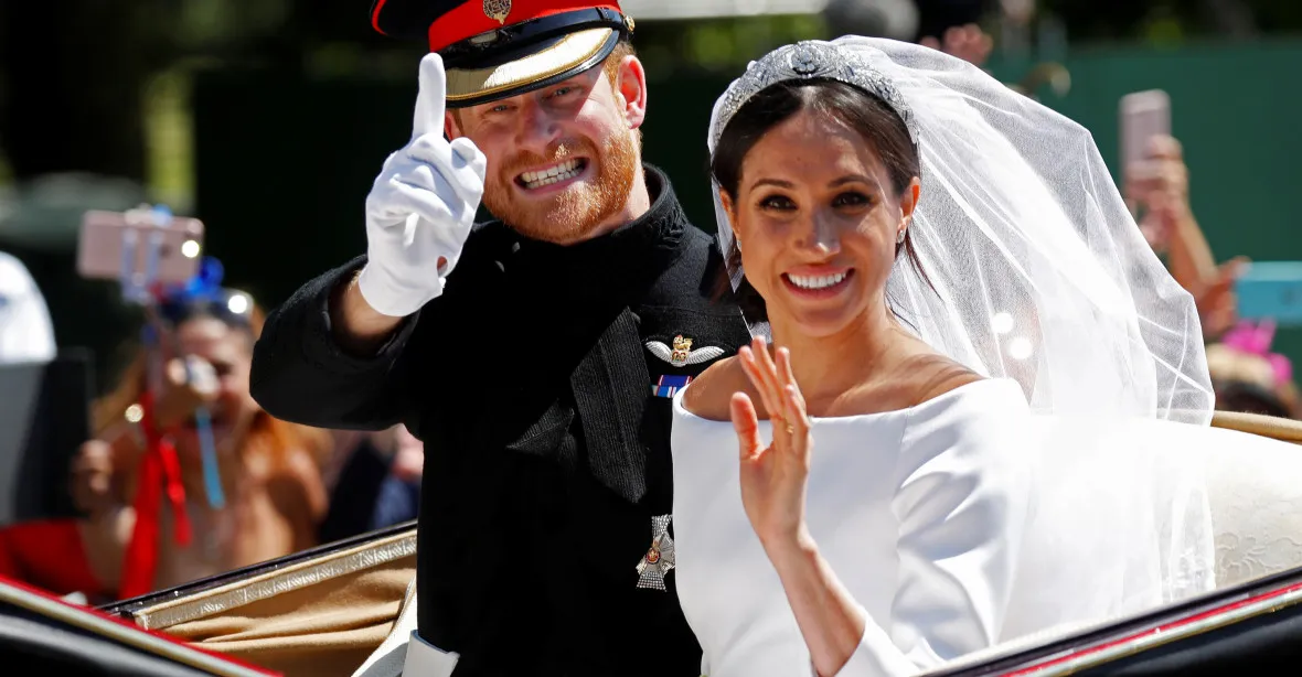 ON-LINE: Princ Harry si vzal Meghan. Británie žije královskou svatbou