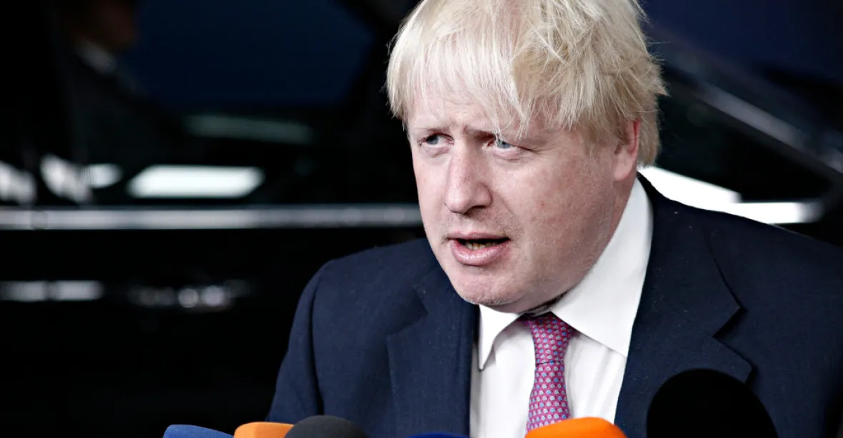 Boris Johnson chce vlastní letadlo, aby mohl lépe propagovat brexit