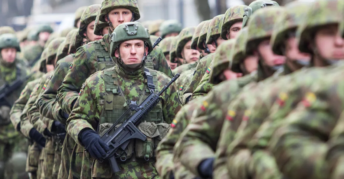NATO chce posílit „jednotky rychlého nasazení“ o 30 tisíc vojáků