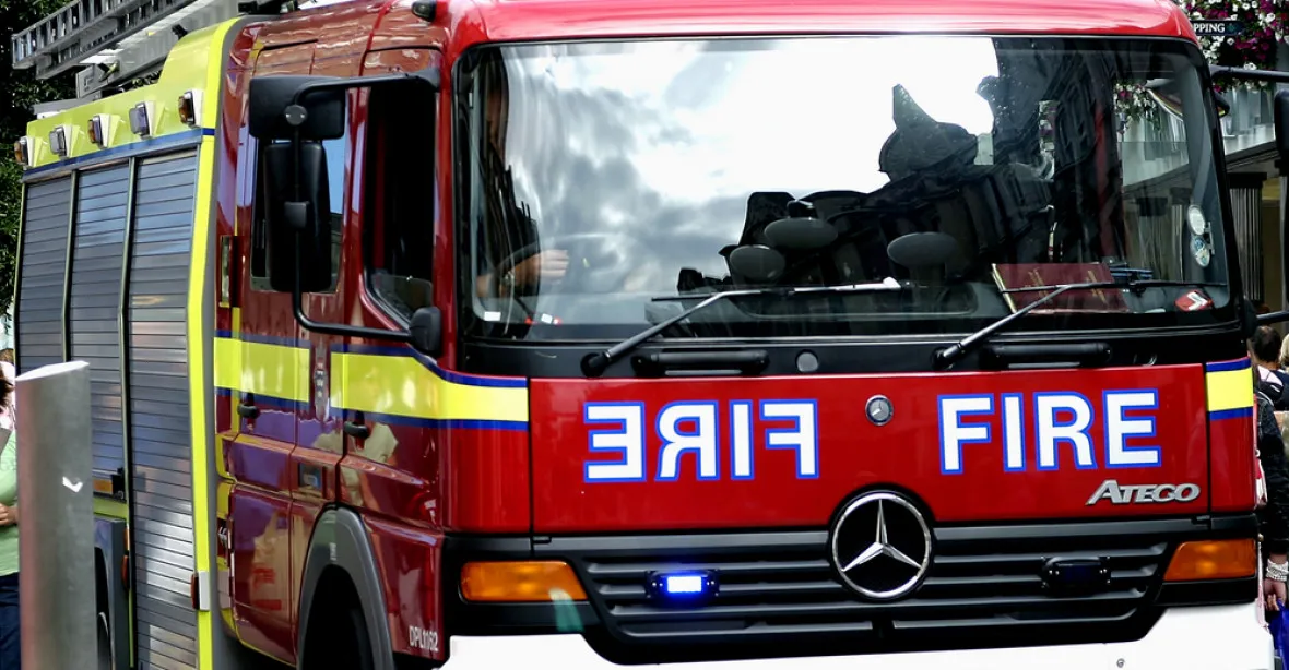 Požár zachvátil luxusní hotel v Londýně. Hosty se podařilo včas evakuovat