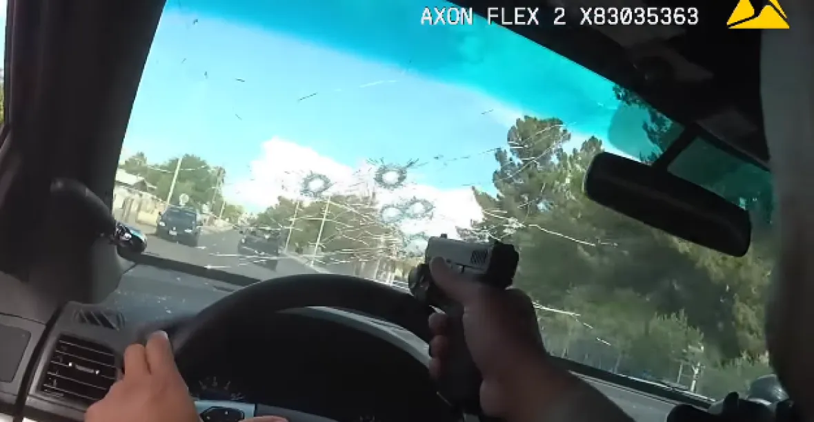 VIDEO: Honička v Las Vegas. Policista střílel na auto, jednoho podezřelého zabil