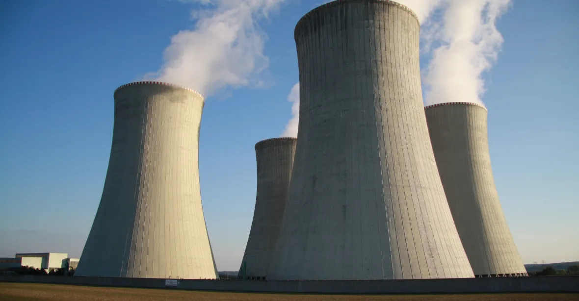 Babiš chce o financování jaderného bloku v Dukovanech rozhodnout ještě letos