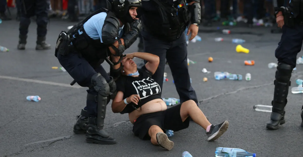 Rumunská vojenská prokuratura prověřuje zásah proti demonstraci