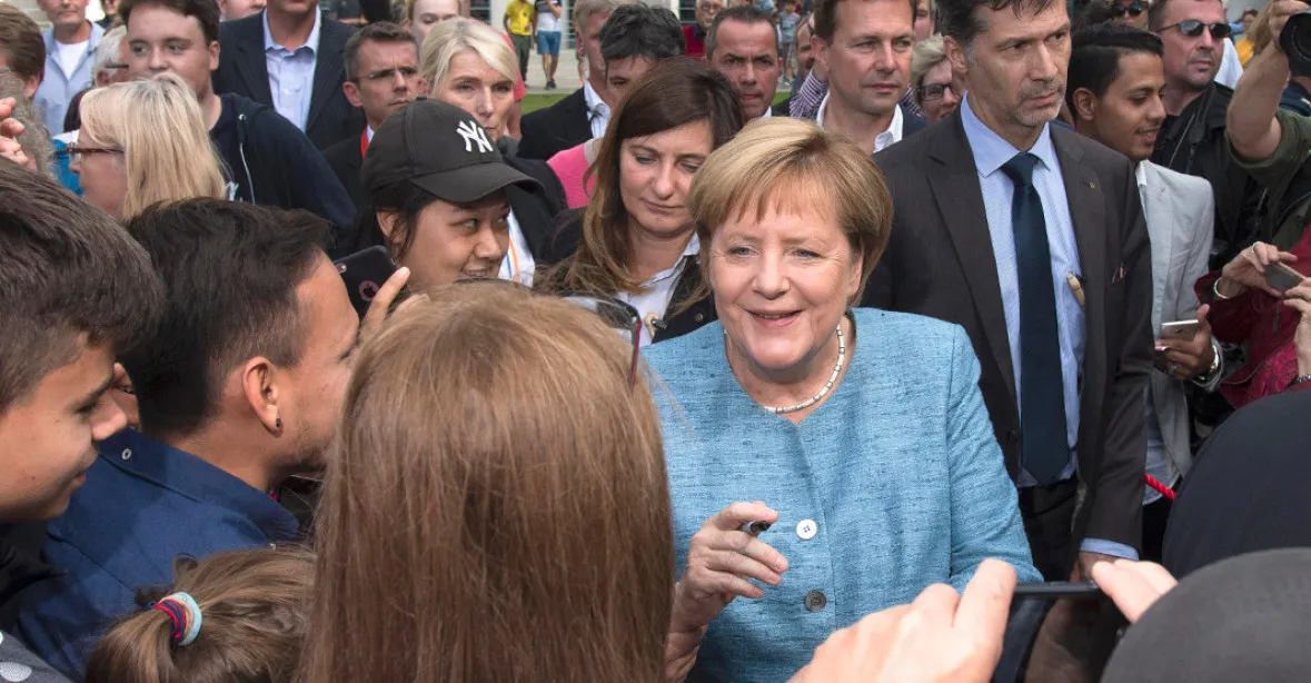 Saský bolehlav. Merkelová se v hodnocení Chemnitzu neshodne s tamním premiérem