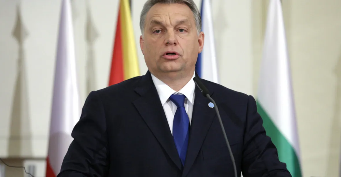 Má Maďarsko pykat za to, že nechce být zemí přistěhovalců? Orbán odmítl výtky europarlamentu