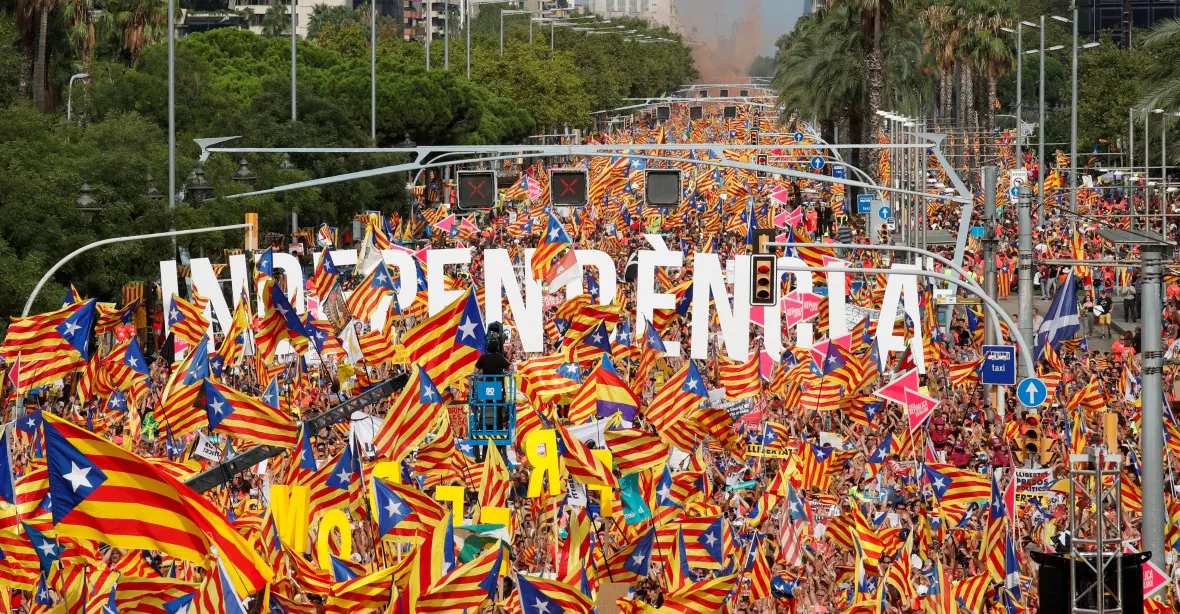 VIDEO: Milionový protest. Barcelona demonstruje za nezávislost Katalánska