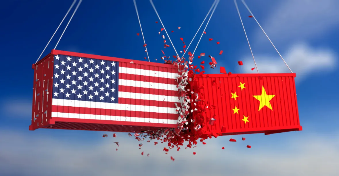 Obchodní rozhovory USA a Číny zatím u ledu. Peking nehodlá jednat pod hrozbami