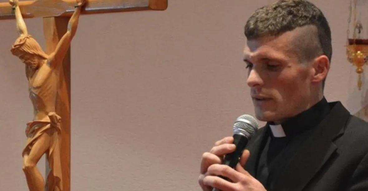 Slovenský kněz v knize kritizuje celibát, církev ho supendovala