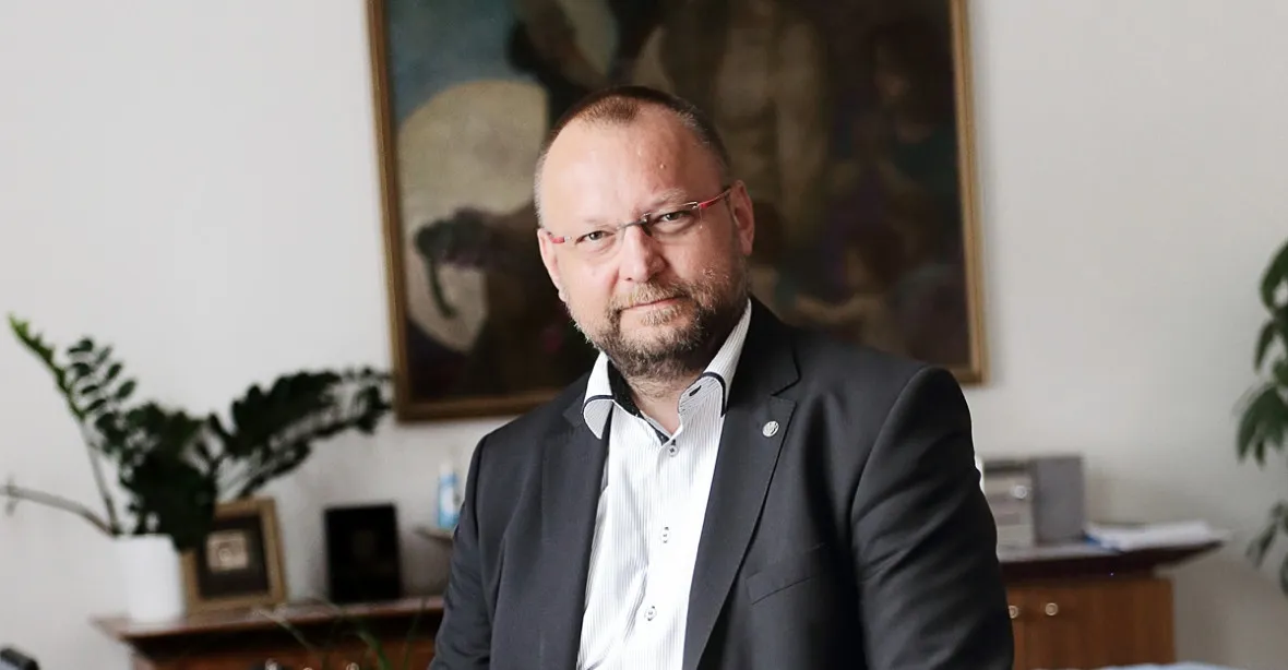 Šéf poslanců KDU-ČSL Bartošek oznámil kandidaturu na předsedu strany