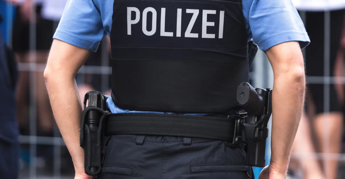 Hromadné znásilnění, které otřáslo Německem. Policie hledá další podezřelé