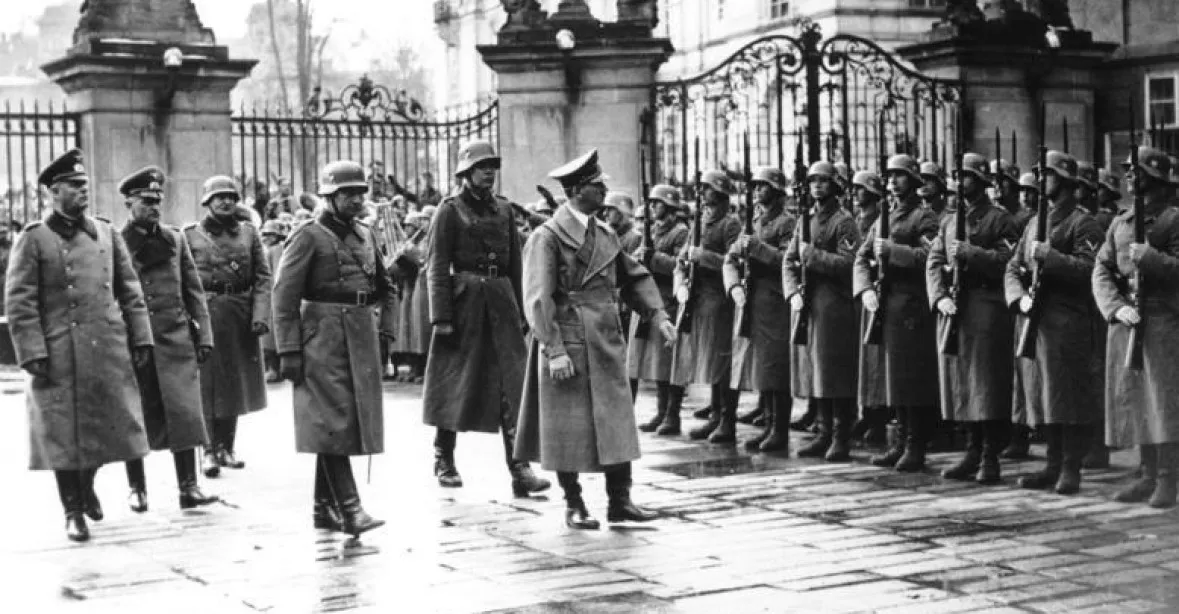 Politici, studenti i veřejnost si připomněli listopad 1939, kdy nacisté uzavřeli vysoké školy