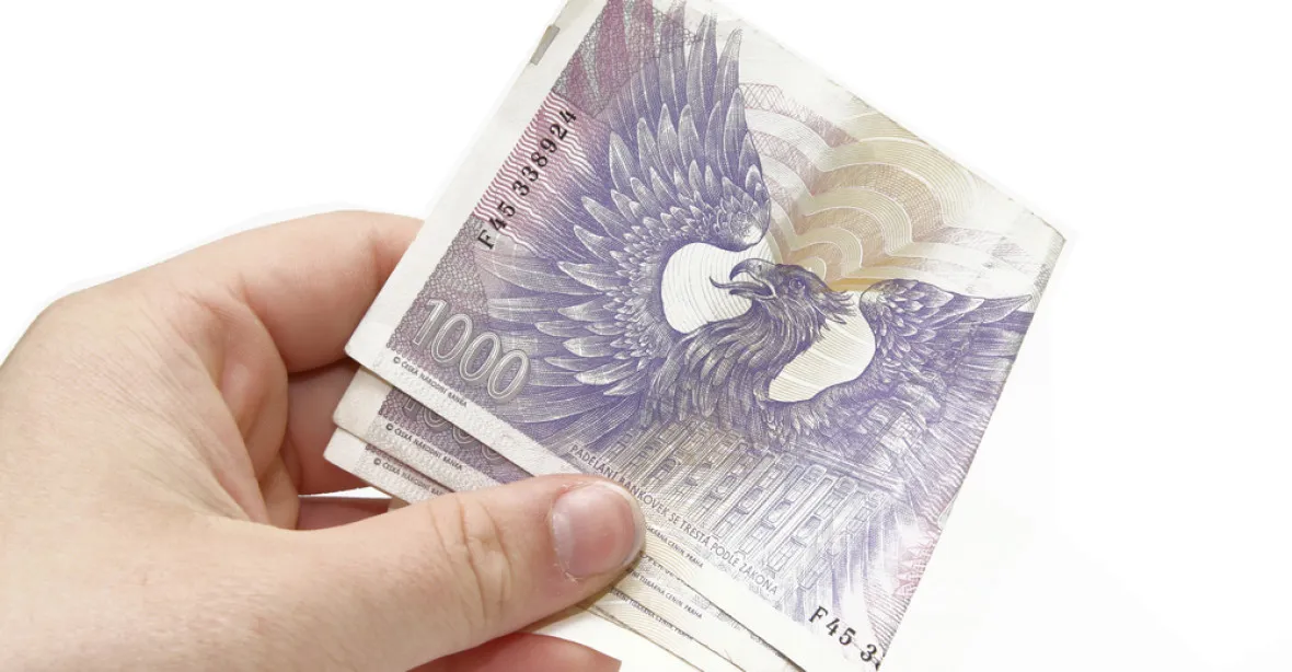Minimální mzda vzroste od ledna o 1150 korun, rozhodla vláda