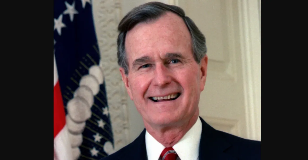 Zemřel 41. prezident USA George Bush starší, hrdina z války i ředitel CIA