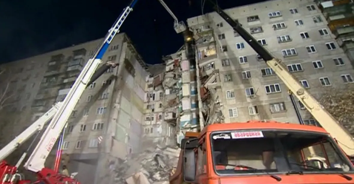 Exploze domu v Magnitogorsku má již 37 obětí. Stále jsou pohřešovaní