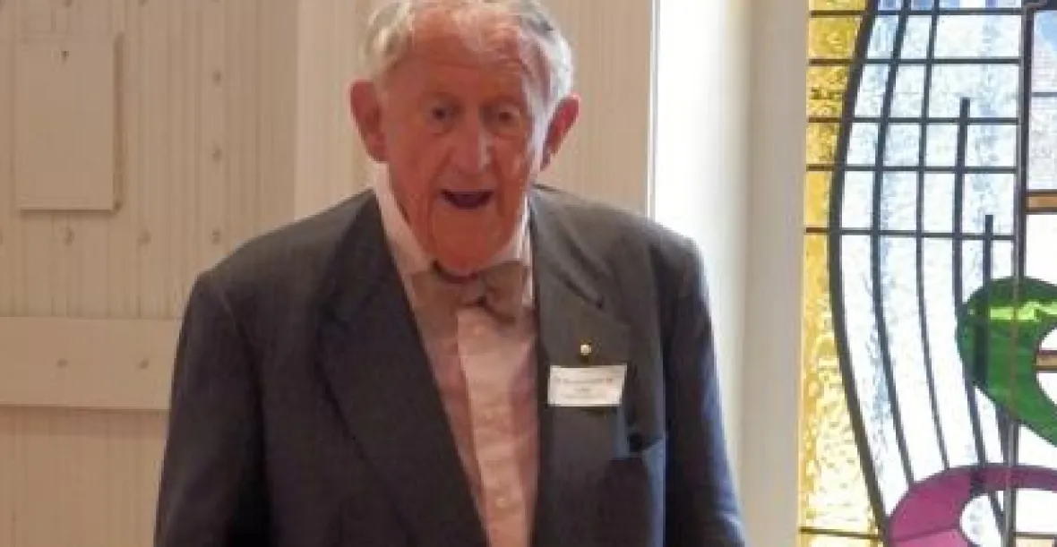 Zemřel bývalý odbojář a konzul v Austrálii Milan Kantor. Bylo mu 93 let