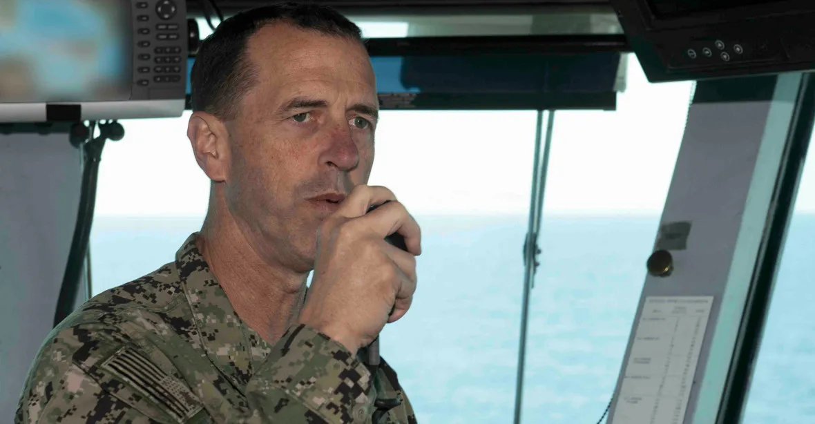 Do Pekingu míří americký admirál. Klidnit hádky o Jihočínské moře
