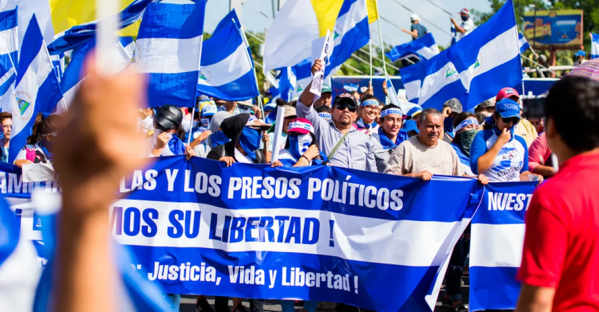 Nikaragujský opoziční politik dostal 30 let za „terorismus“. Organizoval protivládní protesty