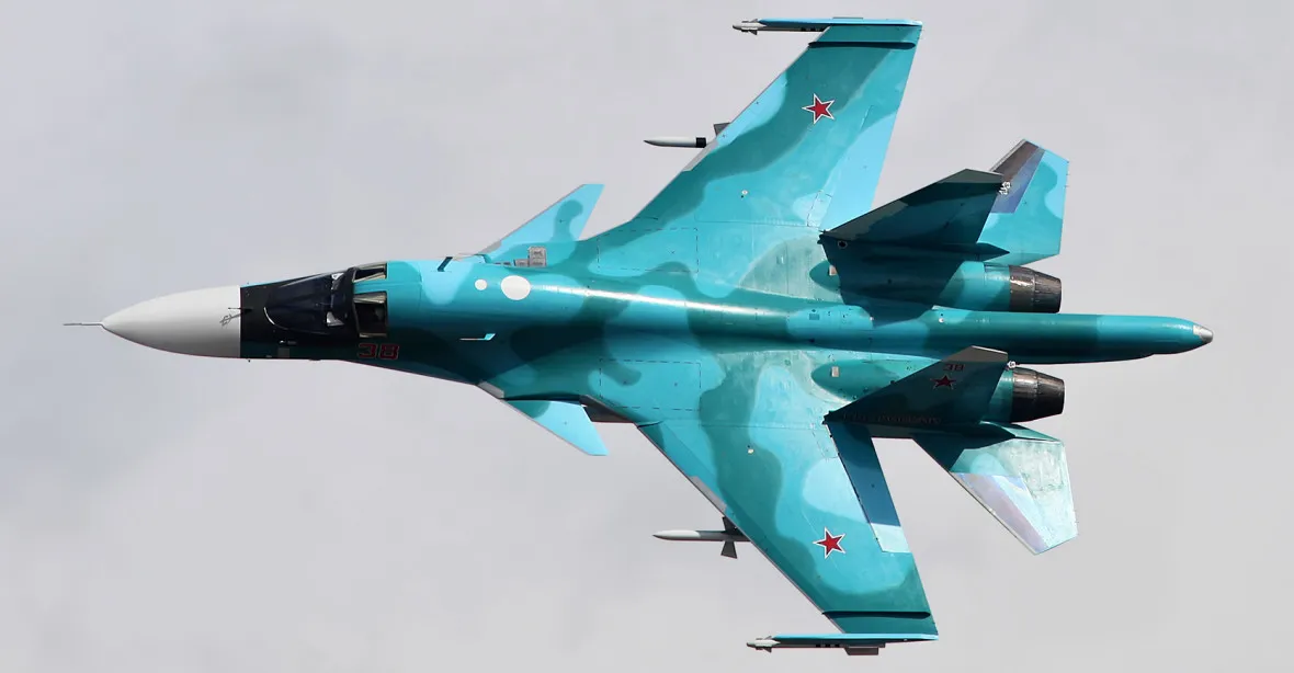 Na Dálném východě se srazily dva ruské bombardéry Su-34. Tři letci nezvěstní, jeden zachráněn