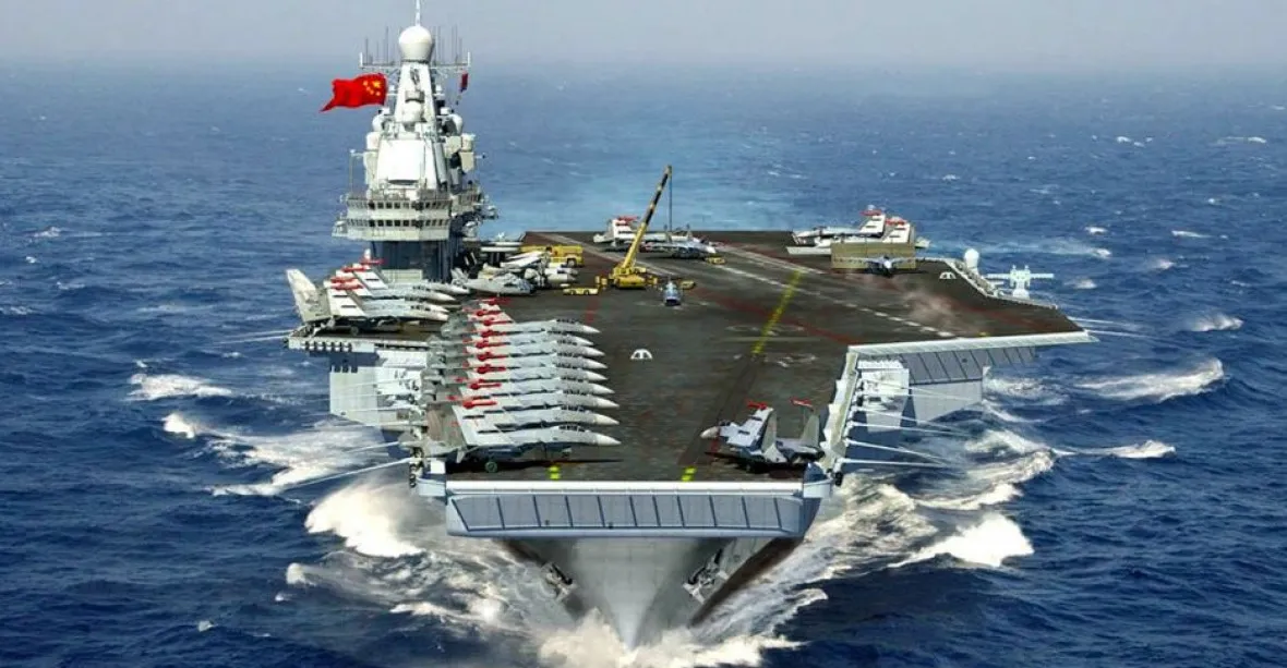 Čína posiluje spojenectví s Pákistánem. Plánuje mu údajně prodat svou letadlovou loď