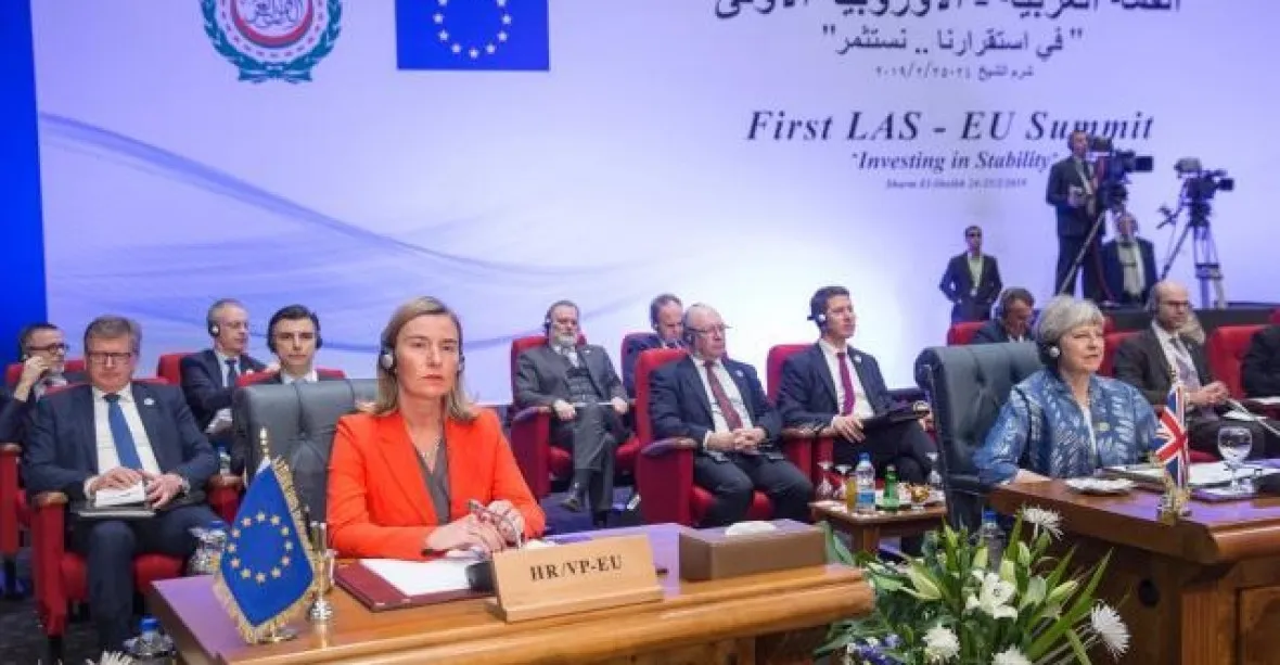 První summit svého druhu řeší vztah EU k arabským státům. Česko zastupuje Babiš