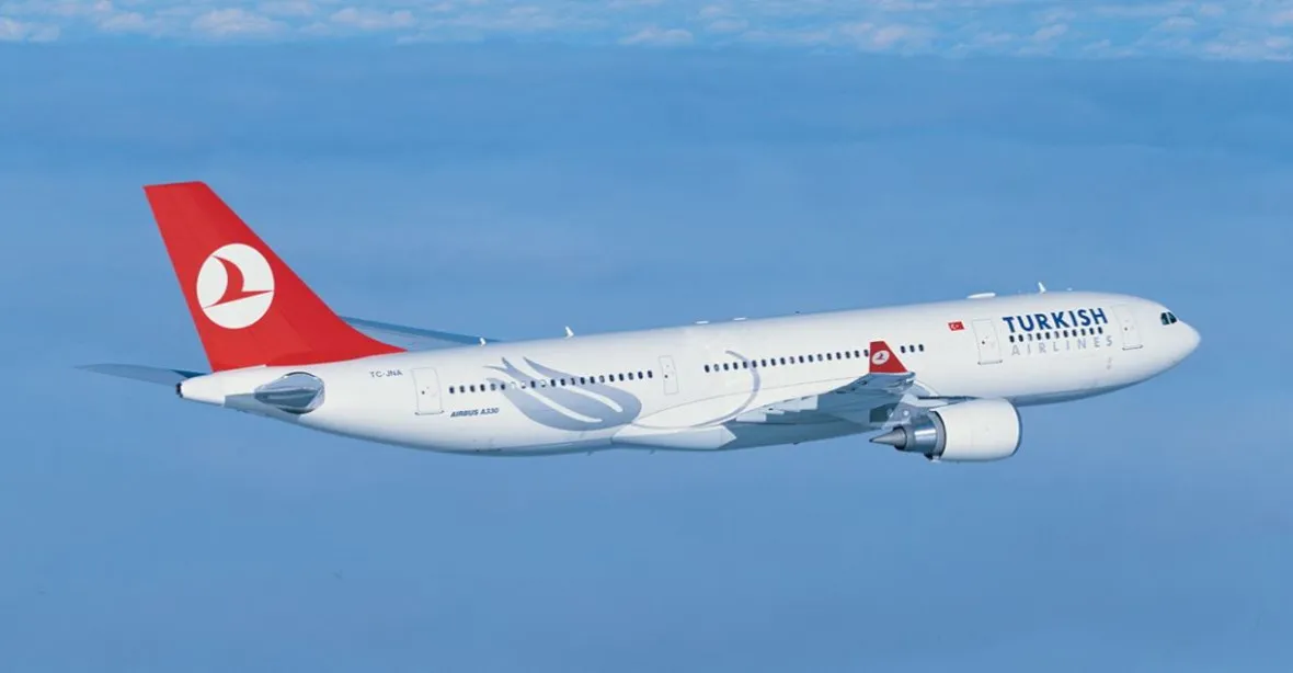 V letadle z Turecka do New Yorku se kvůli turbulencím zranilo 32 lidí