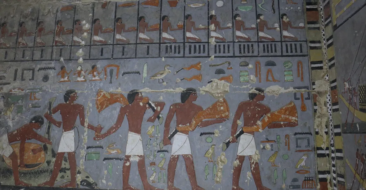 FOTOGALERIE: Další úspěch českých egyptologů. Objevili hrobku neznámé královny