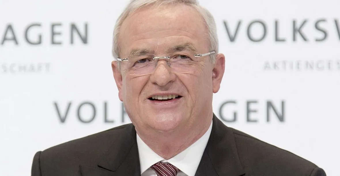 Exšéf Volkswagenu Winterkorn byl obžalován z podvodu. Hrozí mu až 10 let