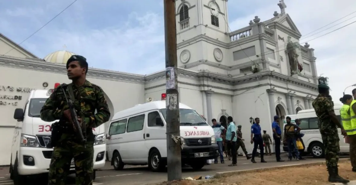 Velikonoční masakr. Exploze na Srí Lance zabily přes 200 lidí vč. desítek cizinců. Stovky raněných
