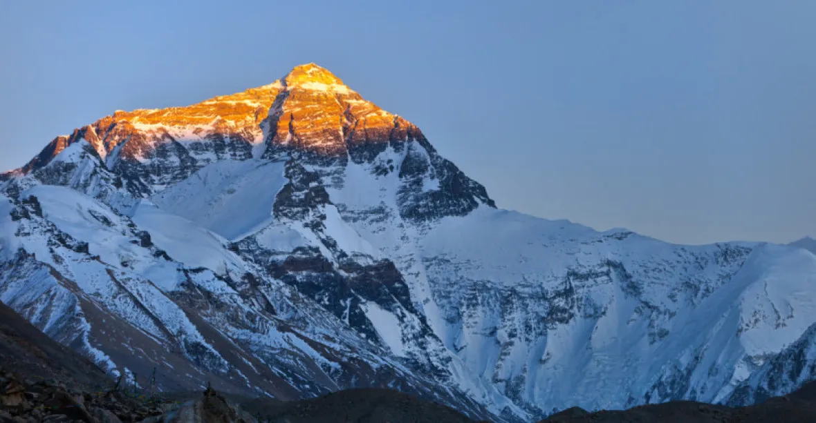 Na Mount Everestu zemřel Američan, je jedenáctou obětí během deseti dní