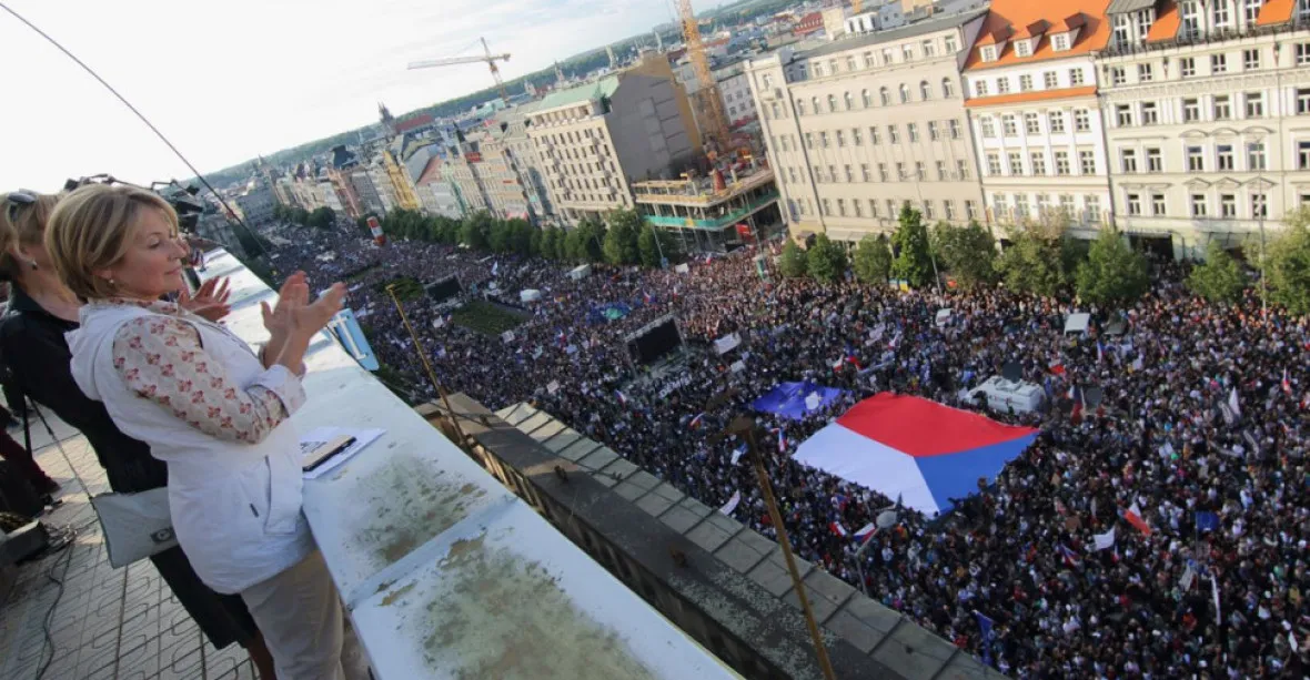 Na Václavském náměstí se očekává největší demonstrace od roku 89