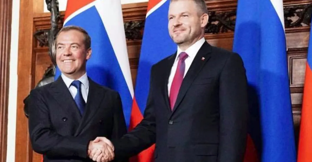 Medveděv ujistil Pellegriniho: S námi můžete počítat, v energetice jsme spolehliví