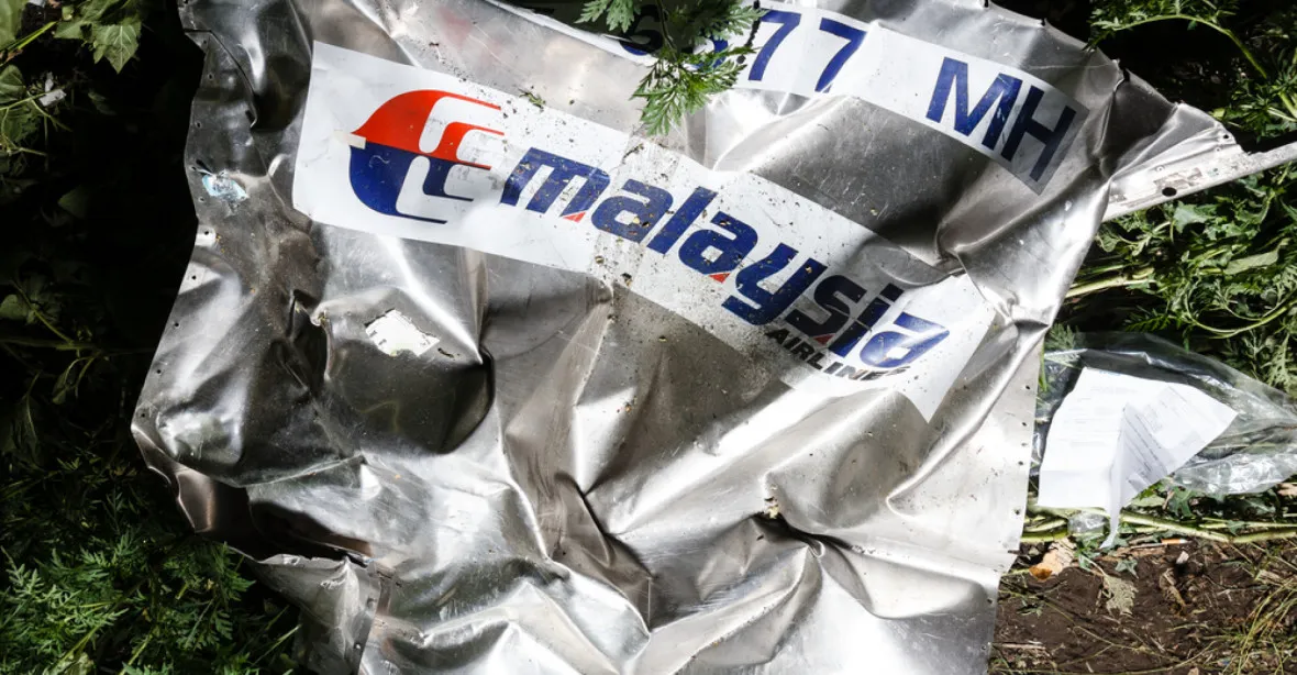 Malajsie nesouhlasí se závěry vyšetřovatelů o letu MH17. Chce důkazy