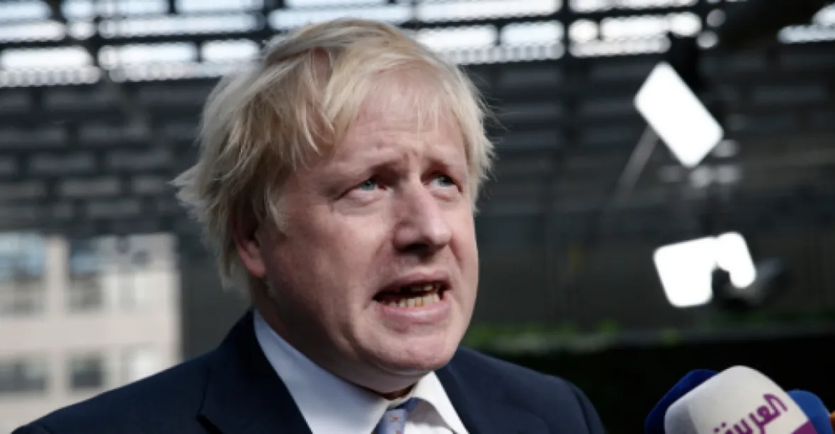 První úkol Borise Johnsona – rozhodnout o postupu ponorek při jaderném konfliktu