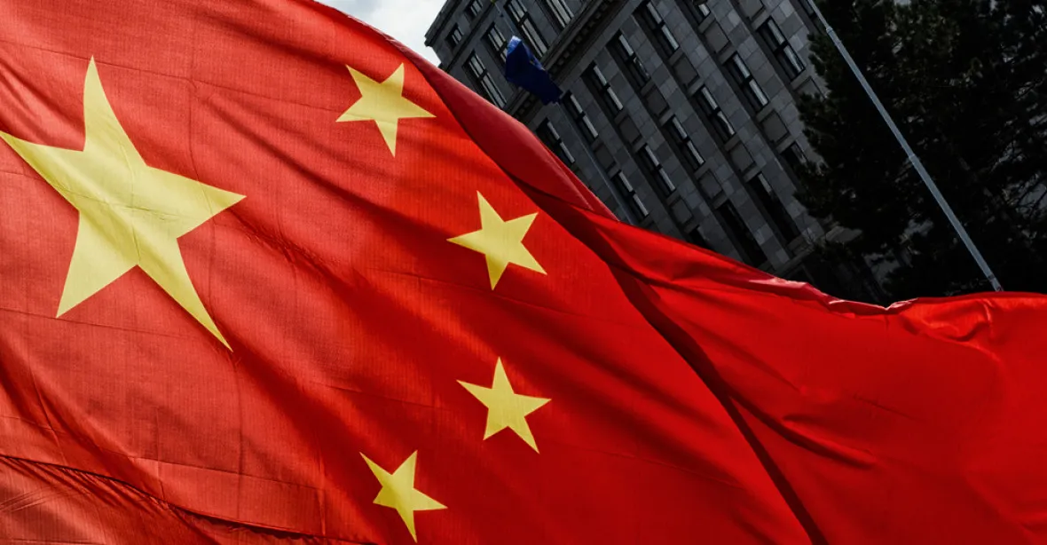 „Nactiutrhání poškozující čínskou pověst.“ Číně se nelíbí zprávy o údajném zneužívání dat zákazníků