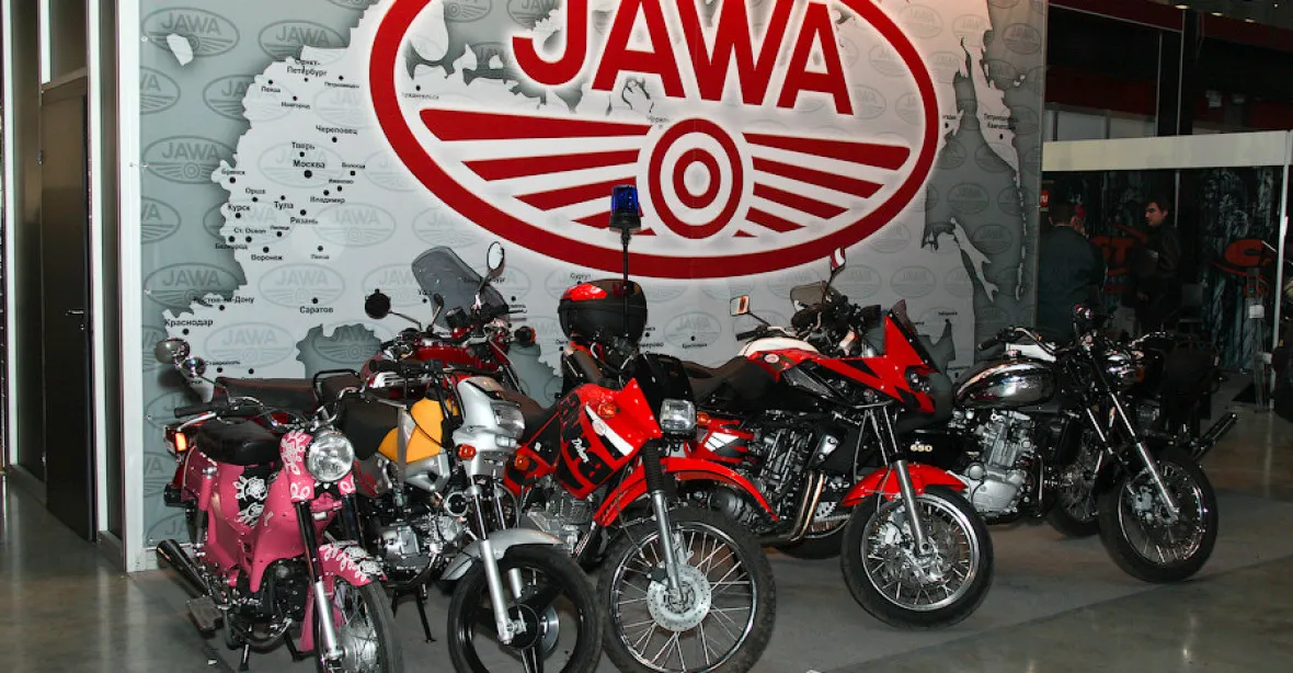 Před motocykly Jawa vyráběl Janeček zbraně. Teď tyto stroje zažívají comeback v Indii