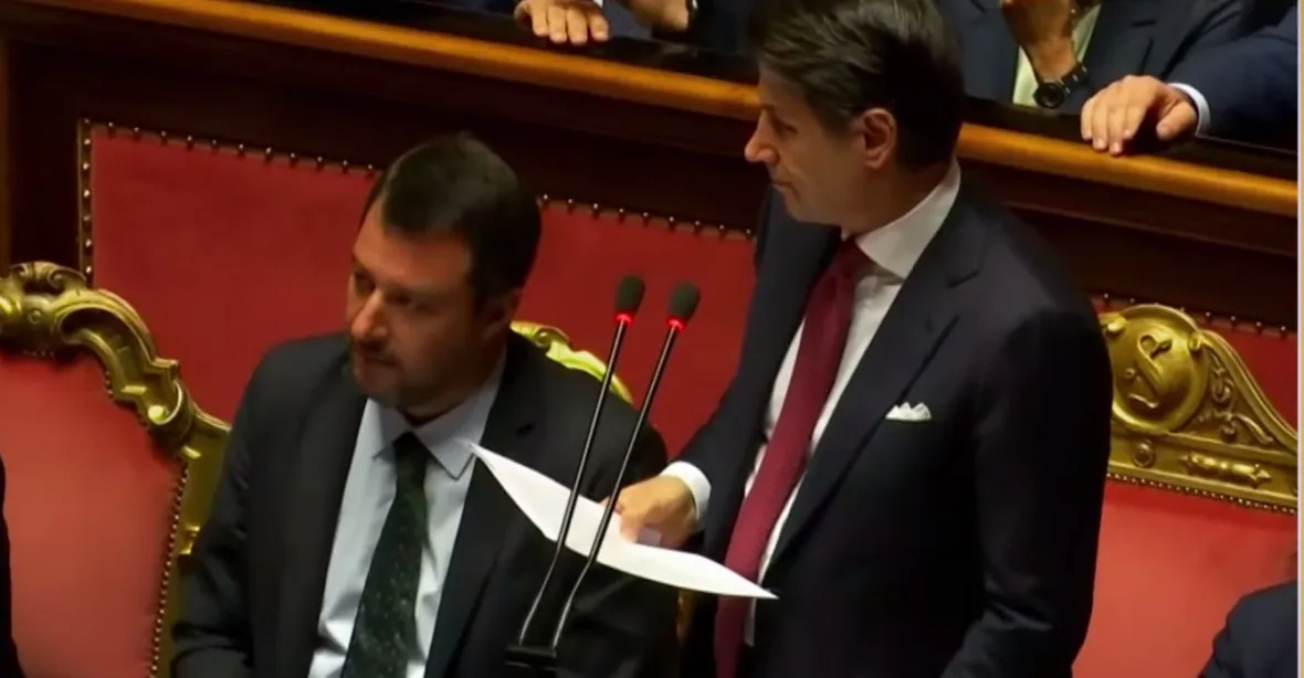 Italské levicové strany se snaží vyhnout předčasným volbám. Ty by vyhrál Salvini