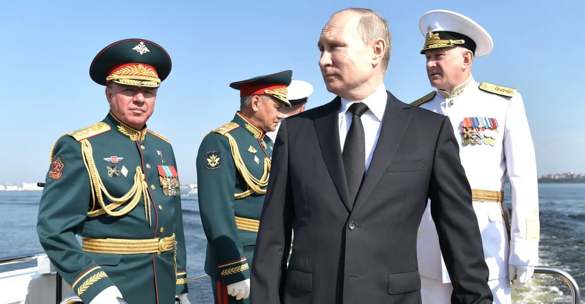 Putin nařídil připravit „symetrickou“ odpověď na test střely USA
