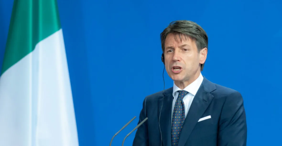 Očekávaná vstřícnost k Bruselu i migraci: Itálie má novou Conteho vládu