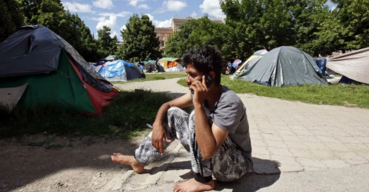 Na severu Bosny klíčí nová migrační krize. Nepřívětivé místo, ale nakonec projde téměř každý