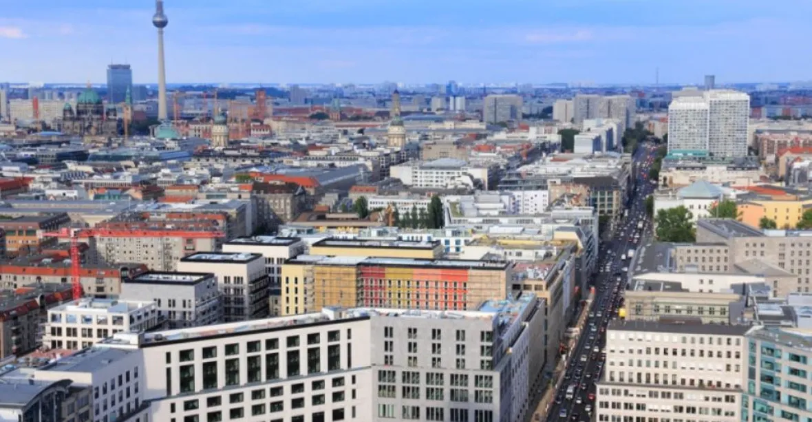 Berlín začal s výkupem bytů od soukromníků. Za 24 miliard získá 6000 bývalých sociálních bytů