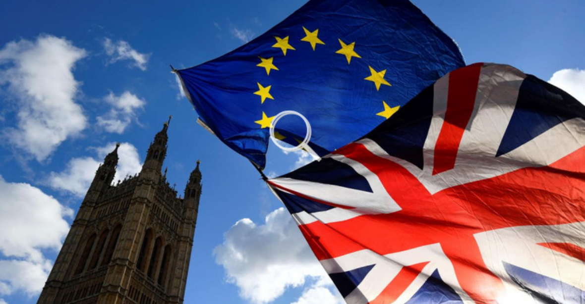 Zabránit brexitu bez dohody. Hlasování o nedůvěře Johnsonově vládě by mohlo být příští týden