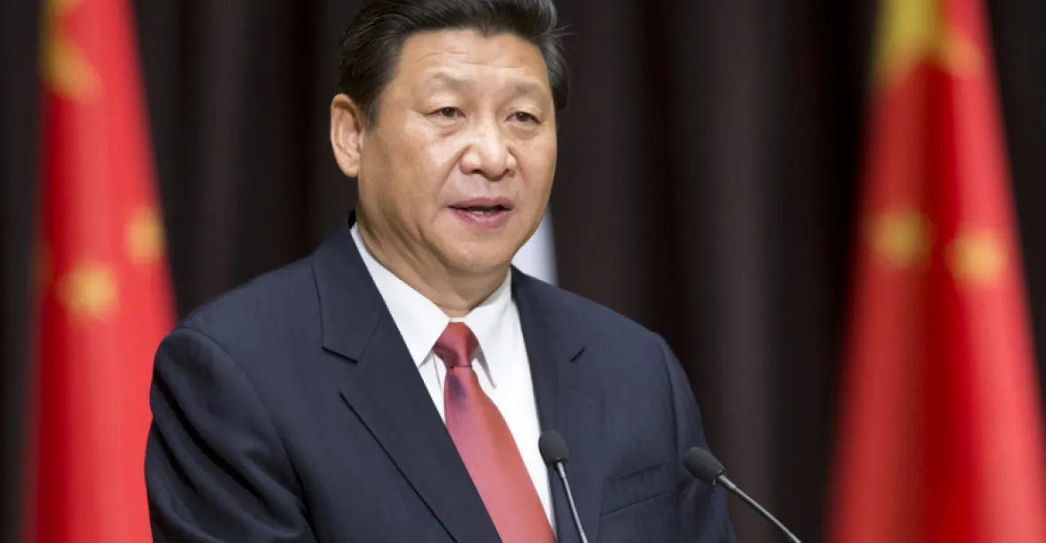 Čínský prezident hrozí: Kdo se pokusí rozdělit zemi, skončí rozdrcený a se zlomenými kostmi
