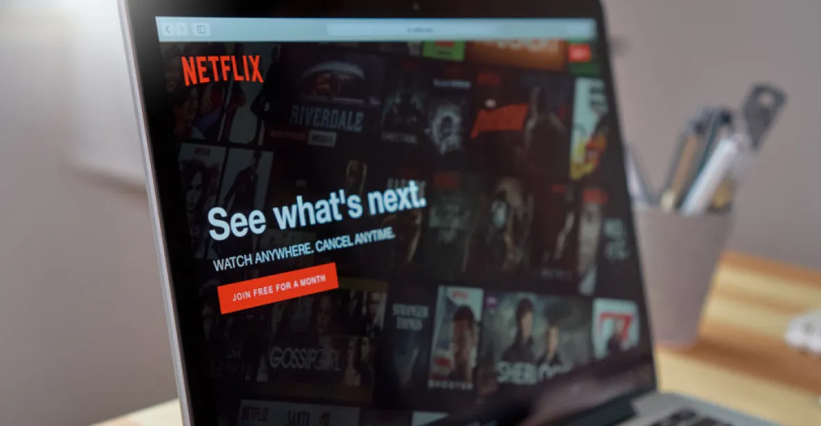 Netflix zavádí zrychlovací tlačítko, filmaři protestují