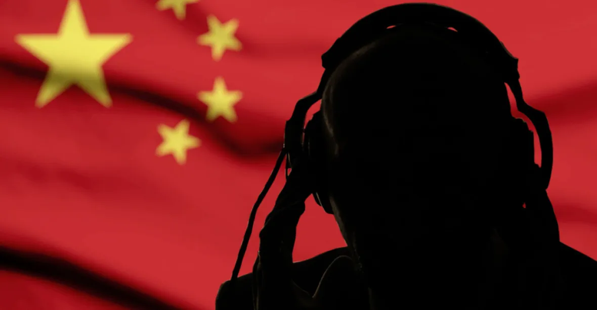 BIS: Čínští zpravodajci se snaží oslovovat příslušníky českých bezpečnostních složek