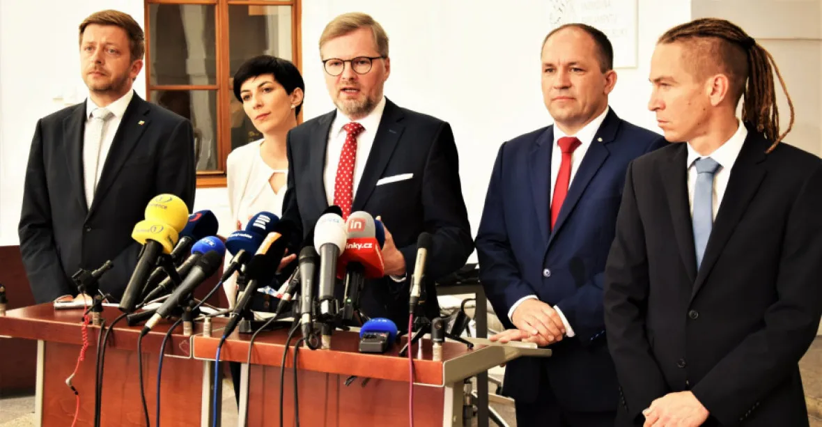 Opozice s podporou ČSSD chce projednat audit EK o Babišovi na plénu sněmovny
