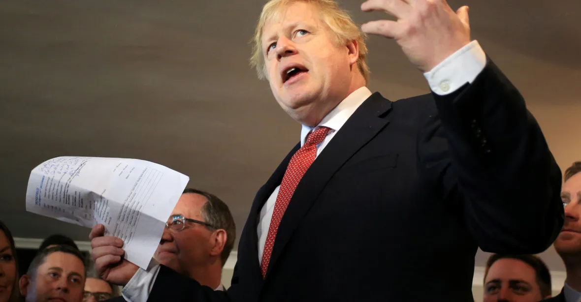 Johnson chystá čistku ve vládě, může se zbavit až třetiny ministrů