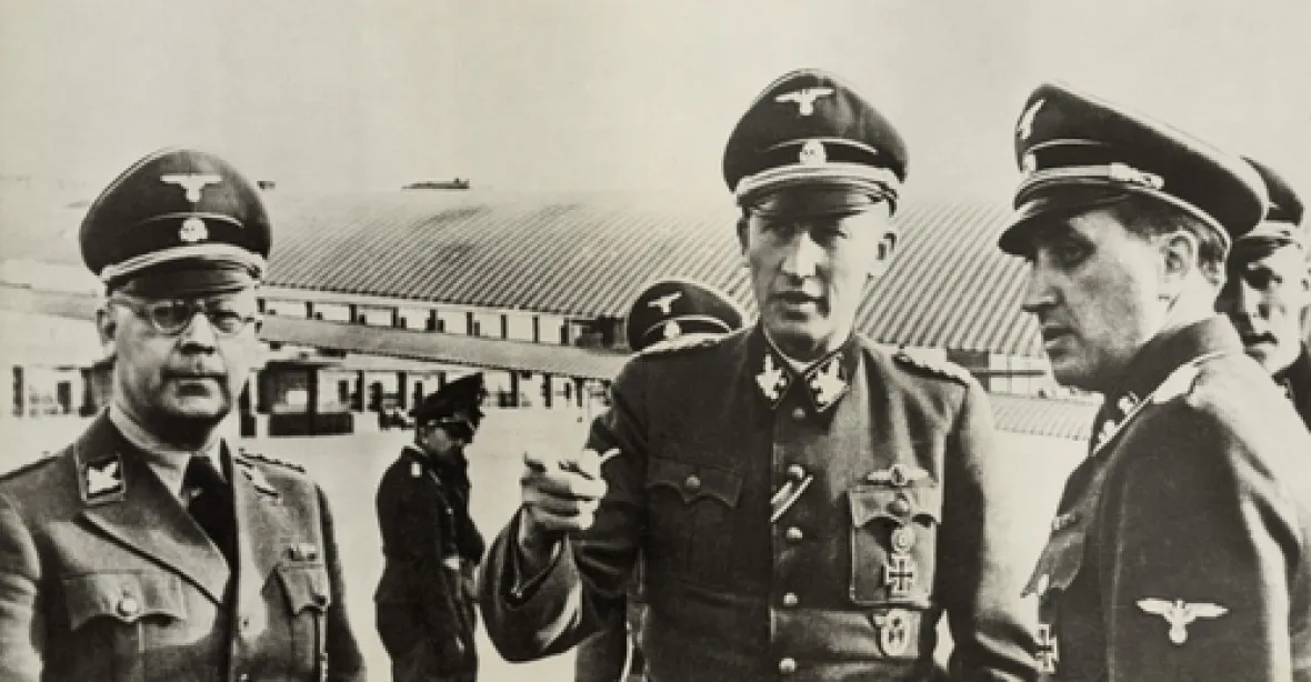 Někdo se pokusil vykopat na berlínském hřbitově Heydrichovy kosti